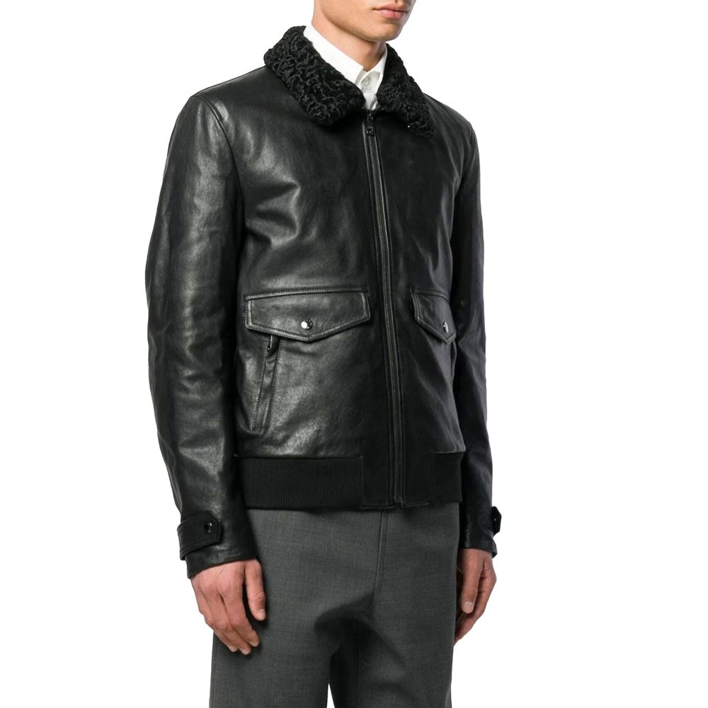 Schwarze Lammfelljacke