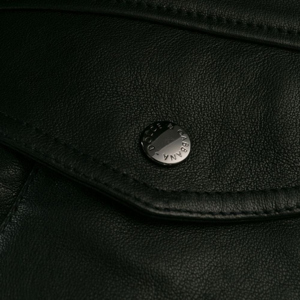 Schwarze Lammfelljacke