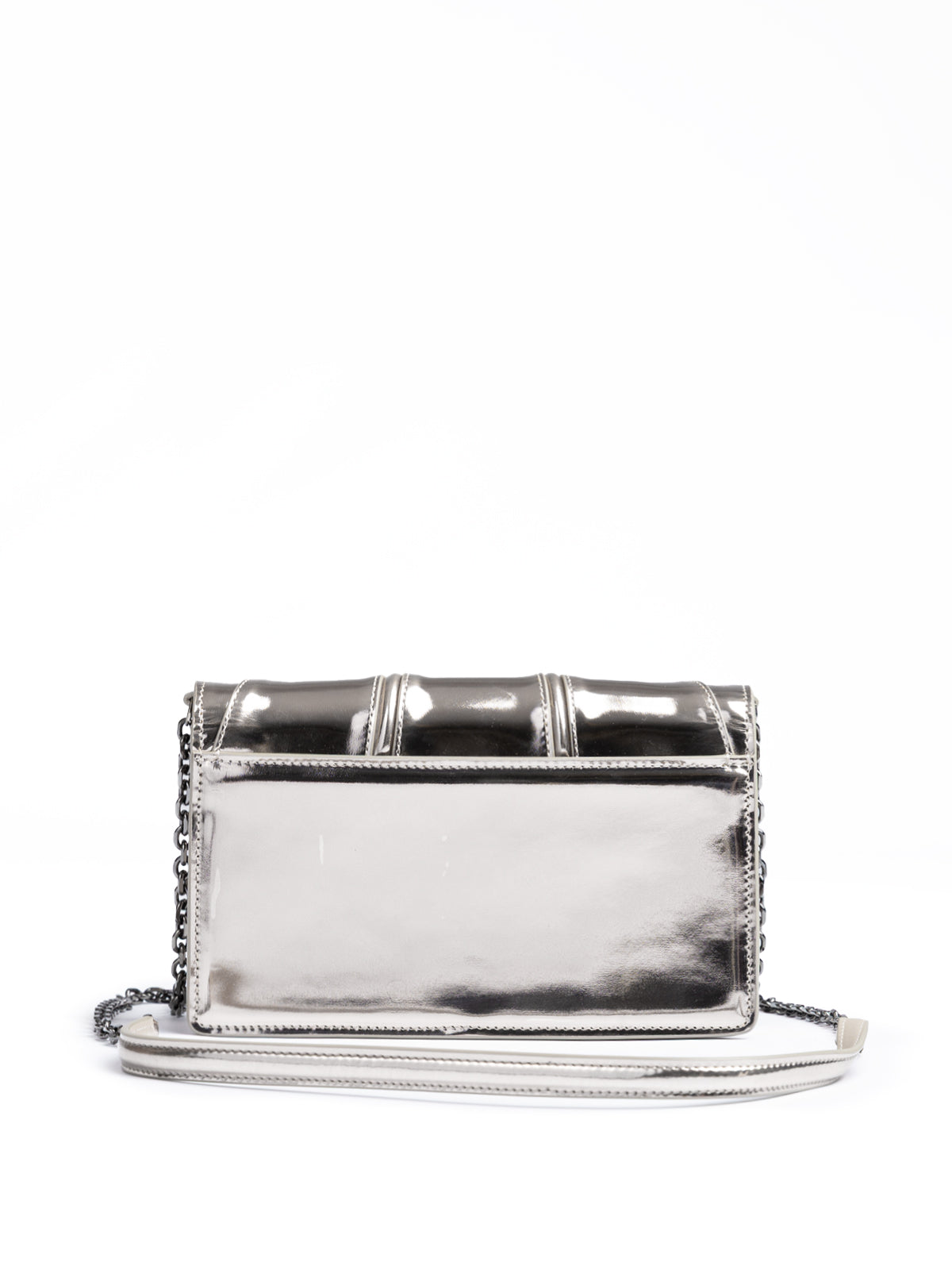 Metal Silver GT Lackledertasche mit Kette