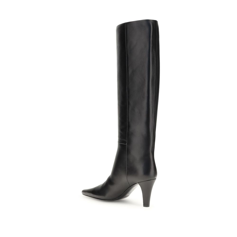 Hohe Lederstiefel